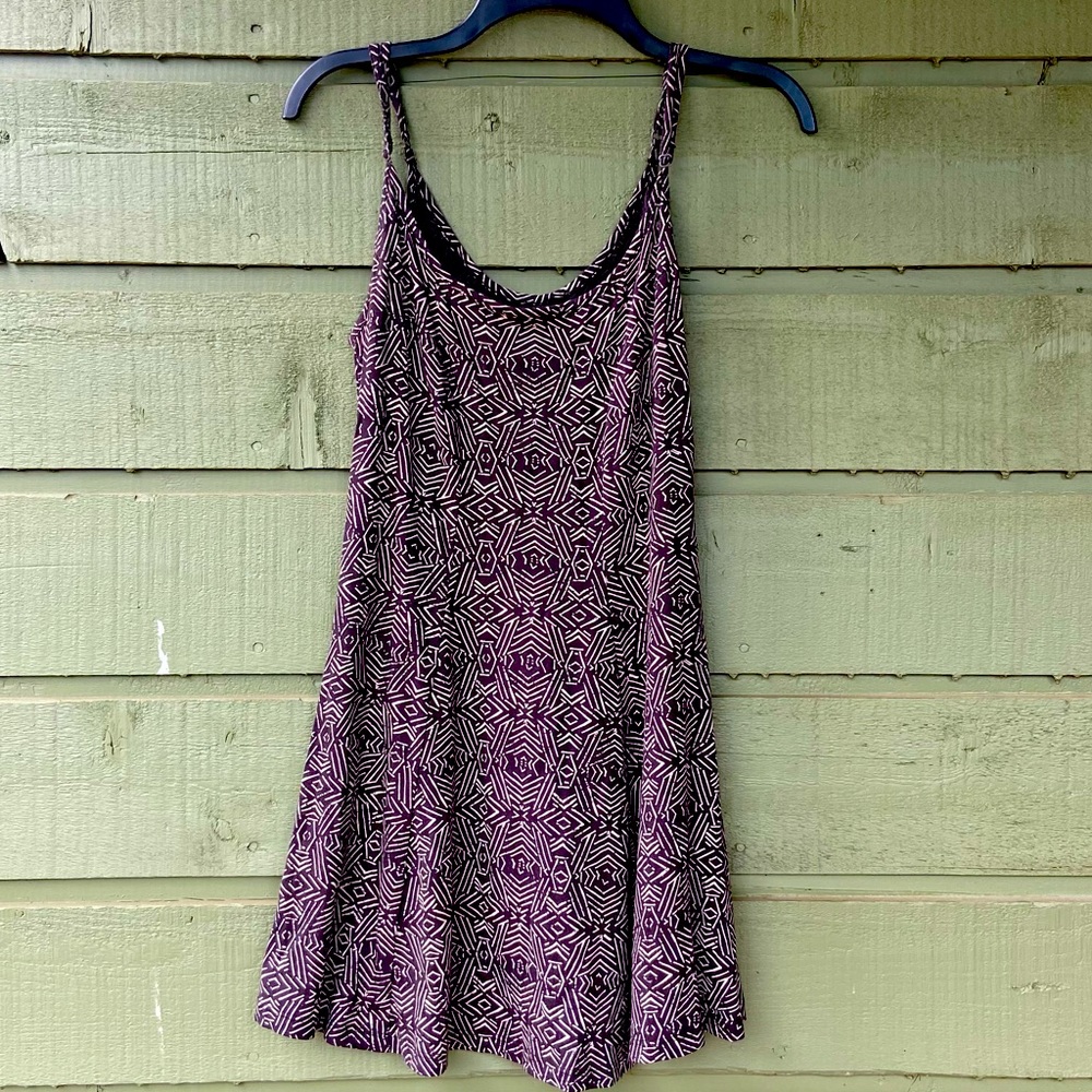 Women’s small Billabong summer skater dress